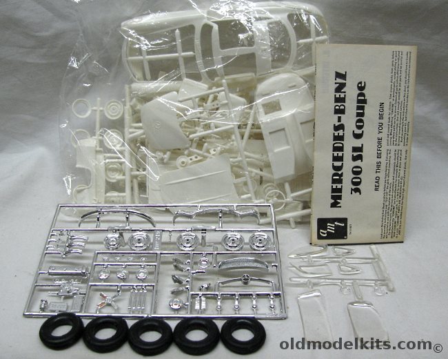 AMT 1/25 1955 Mercedes-Benz 300SL Gullwing, T412 plastic model kit